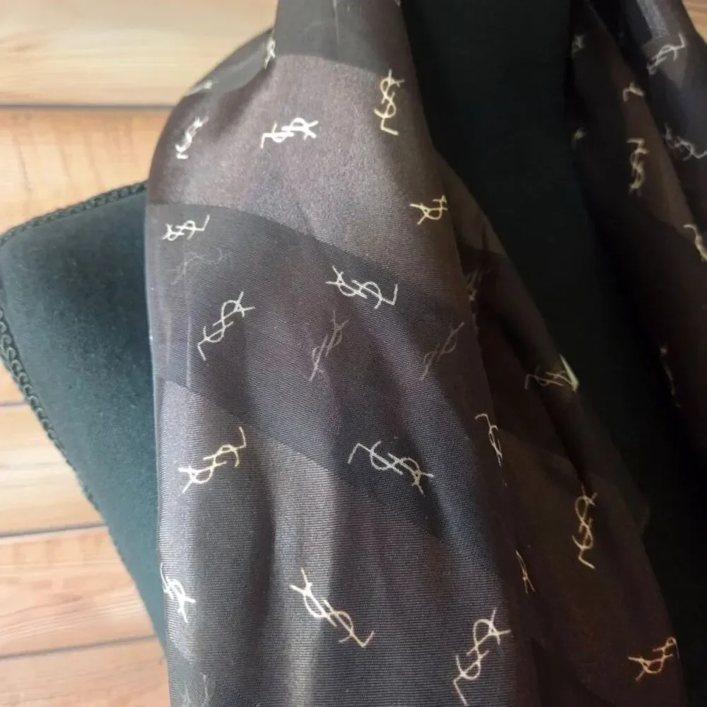 Yves Saint Laurent dimensions 37x37